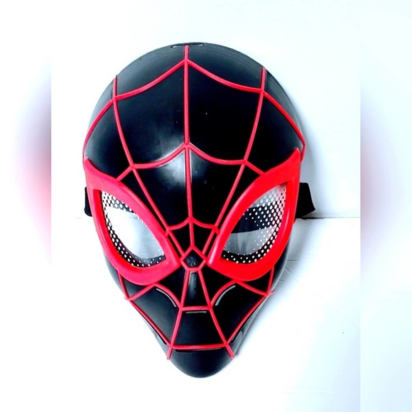 Hasbro Other - Spider-Man Black and Red Halloween Mask